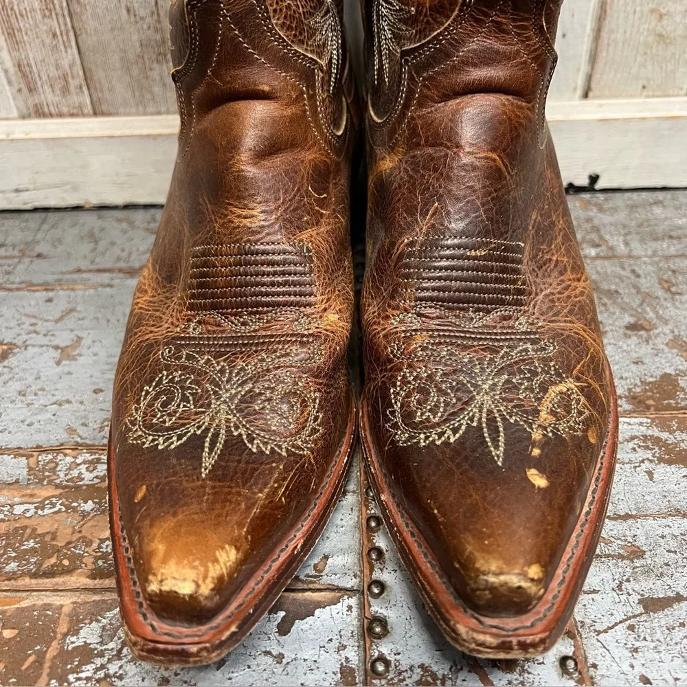 Justin Tan Damiana Boot - Picture 3 of 13
